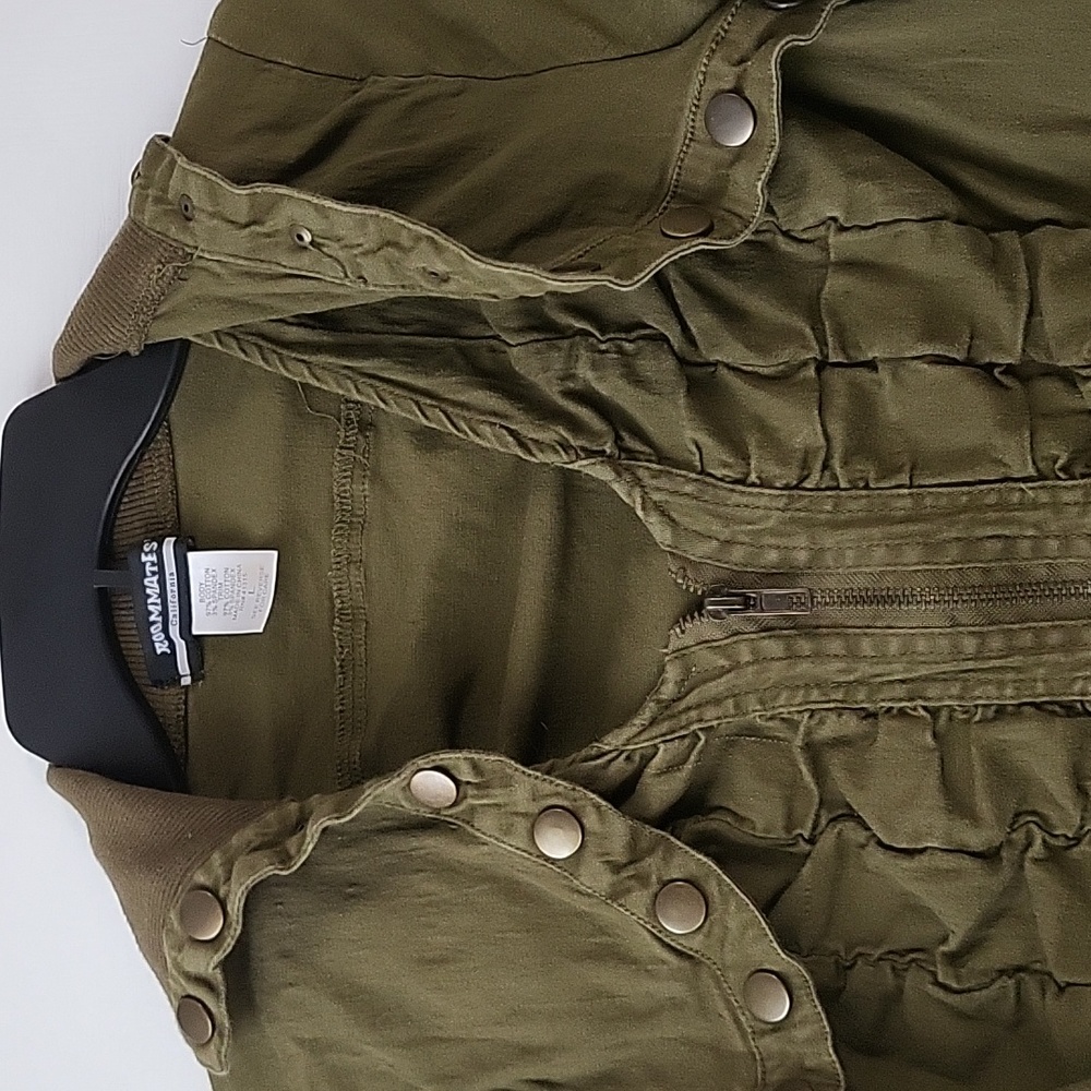 Jacket - Picture 3 of 4